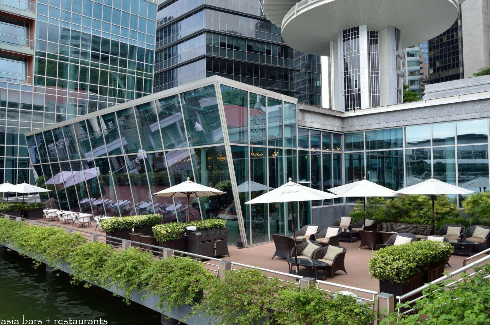 The Landing Point, Restaurant in Singapore