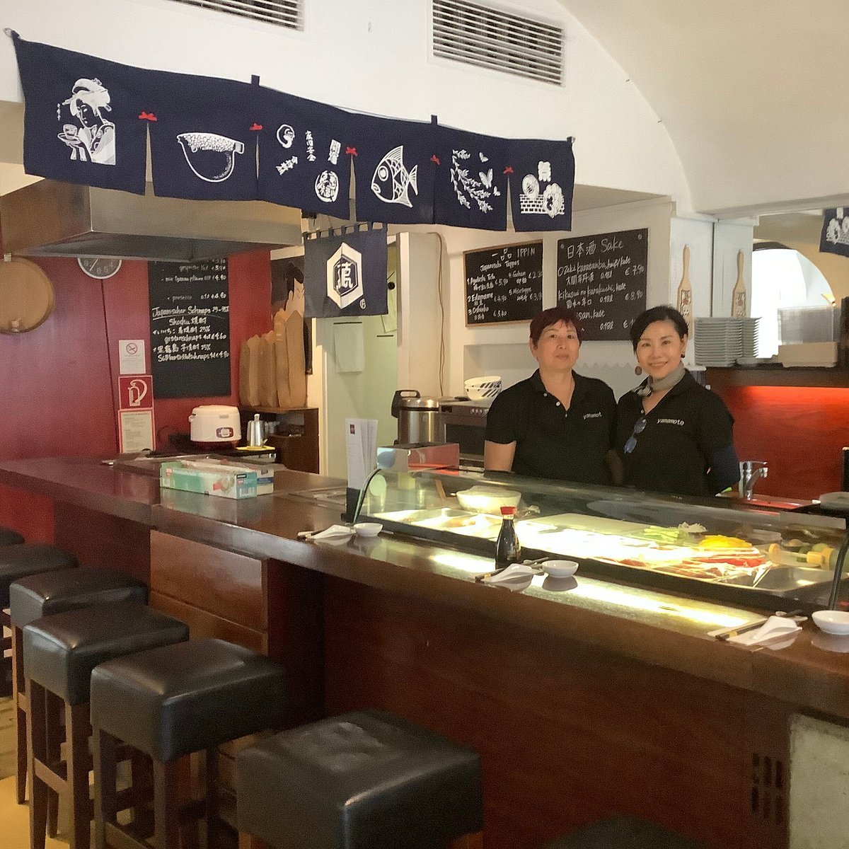 YAMAMOTO SUSHIBAR, Restaurant in Graz