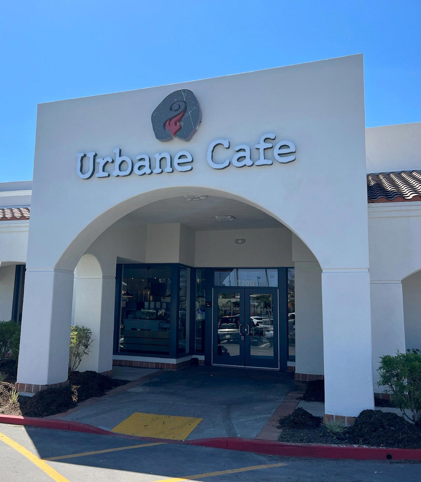 Urbane Cafe restaurant in Ventura, United States