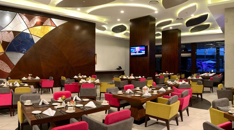 Los Vitrales Restaurant