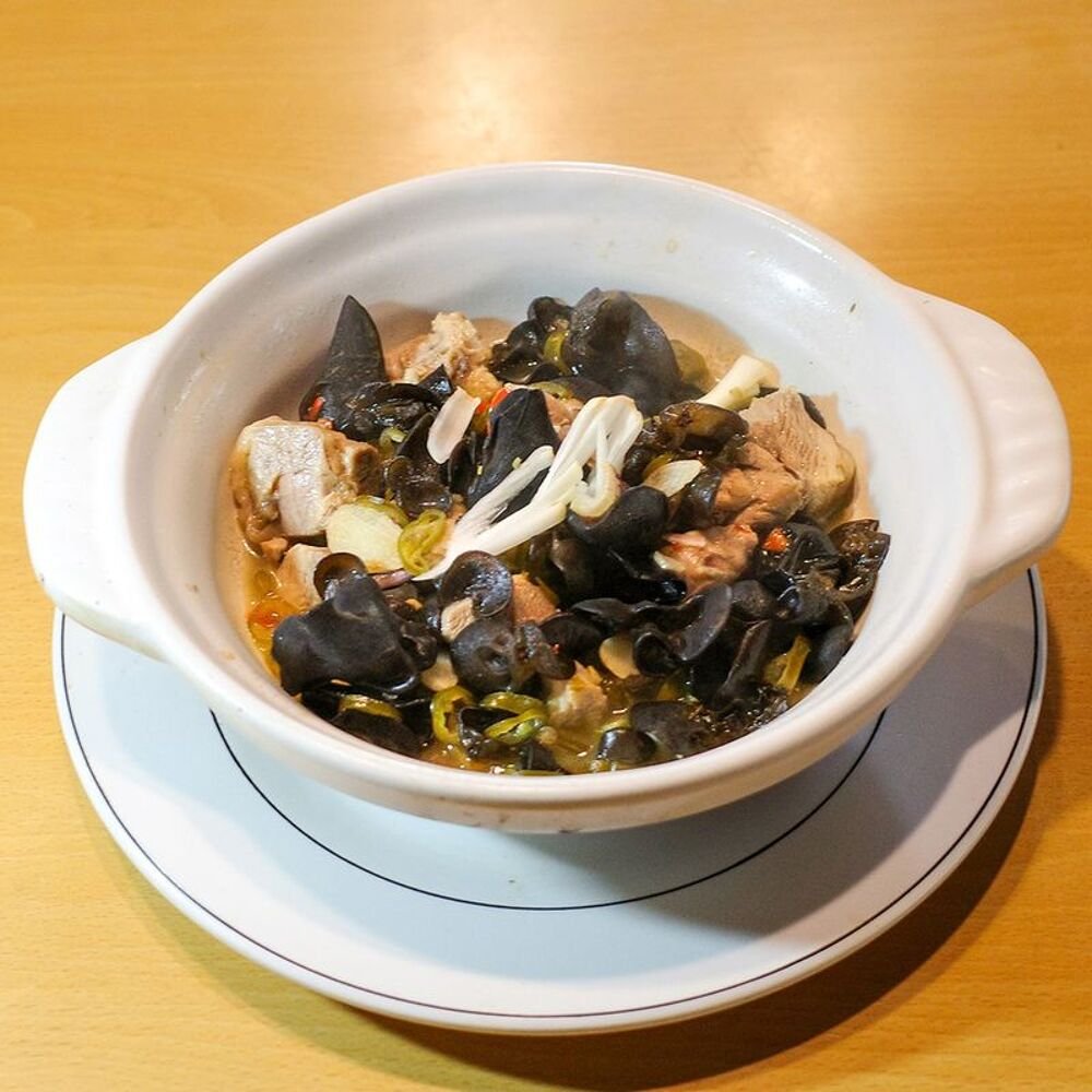 San Fen Su Chi restaurant in New Taipei, Taiwan