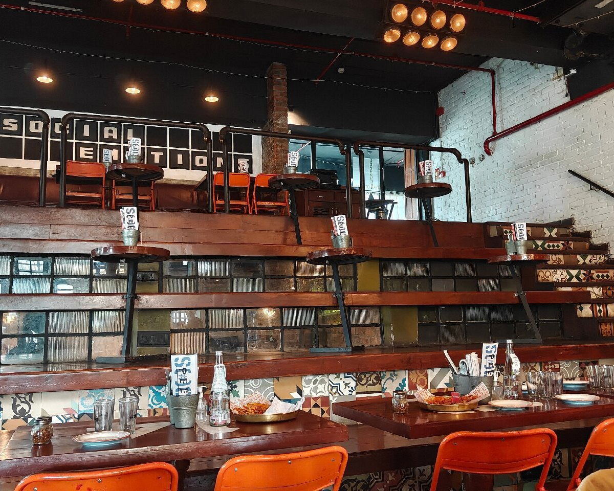 Social, Restaurant in Sanya