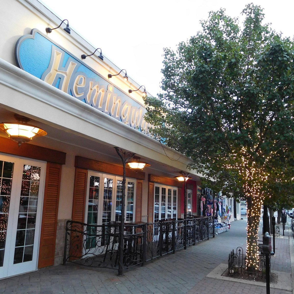 Hemingway's Cafe restaurant in Seaside Heights, United States