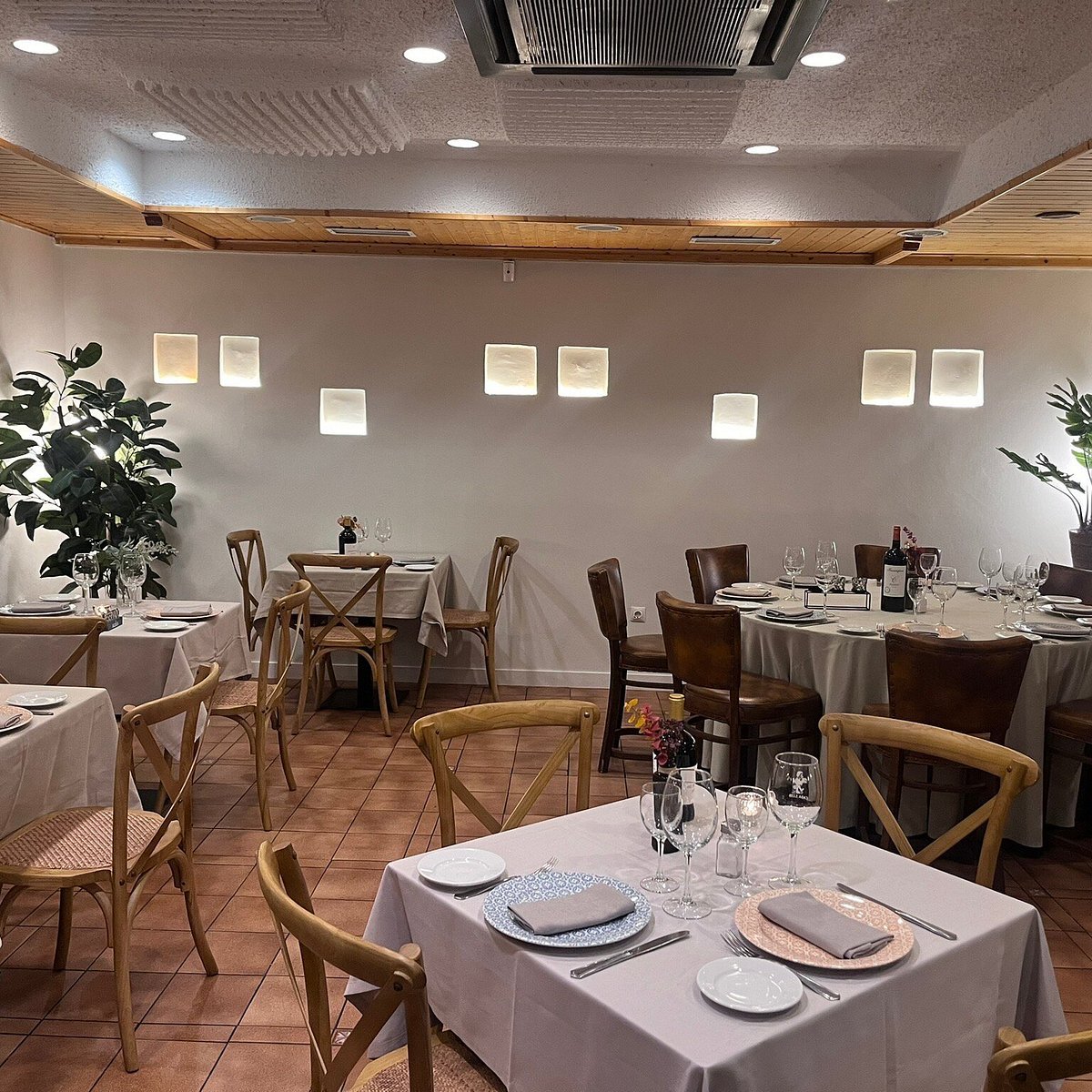 Restaurante Casa Luis restaurant in Pozuelo De Alarcon, Spain