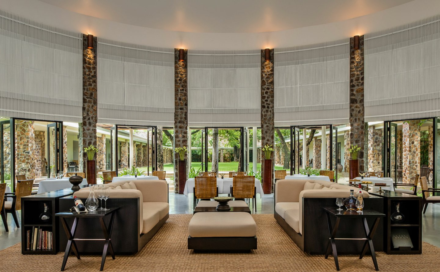 Amansara Resort Dining Room