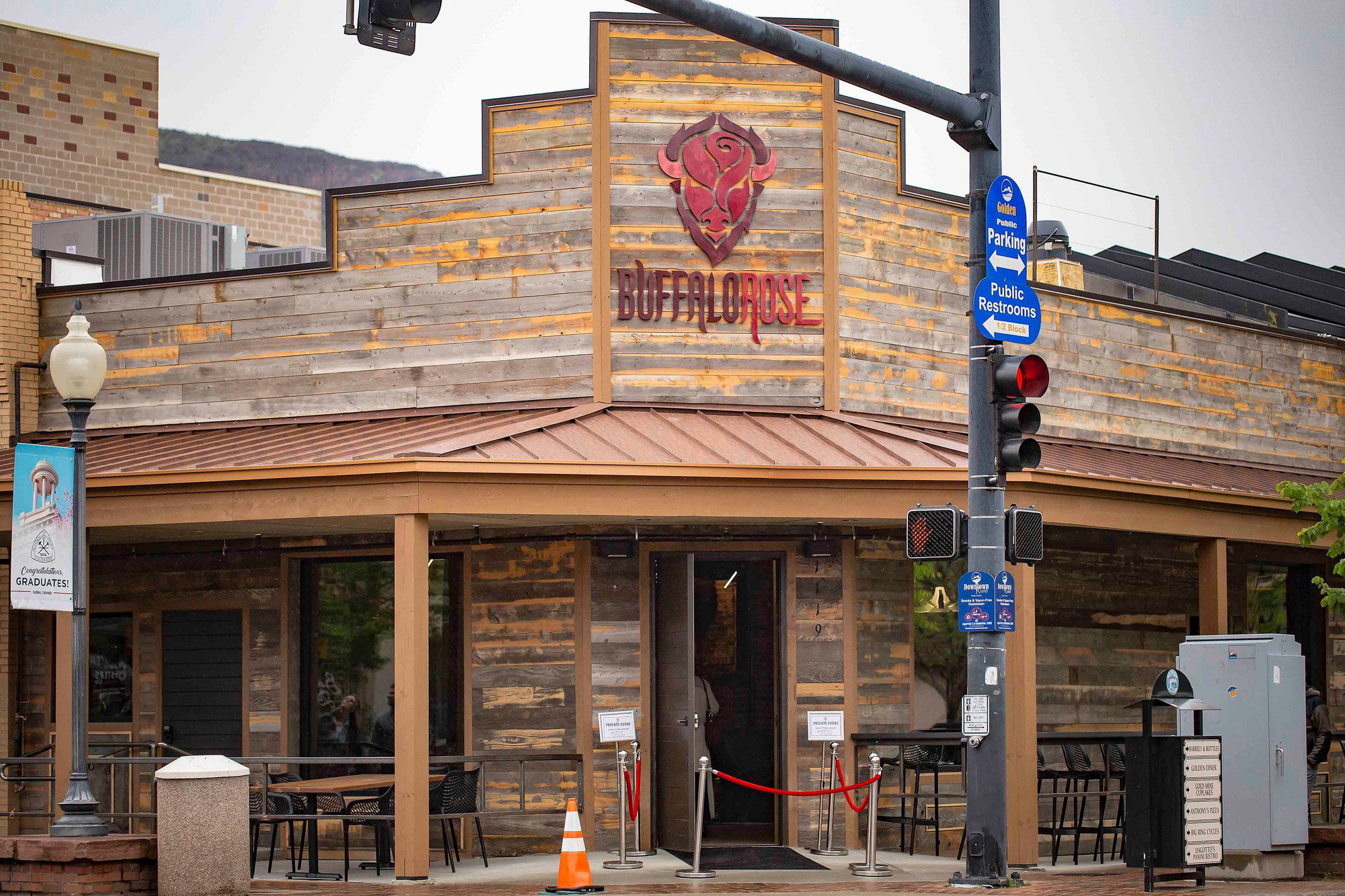 Buffalo Rose, Restaurant in Golden