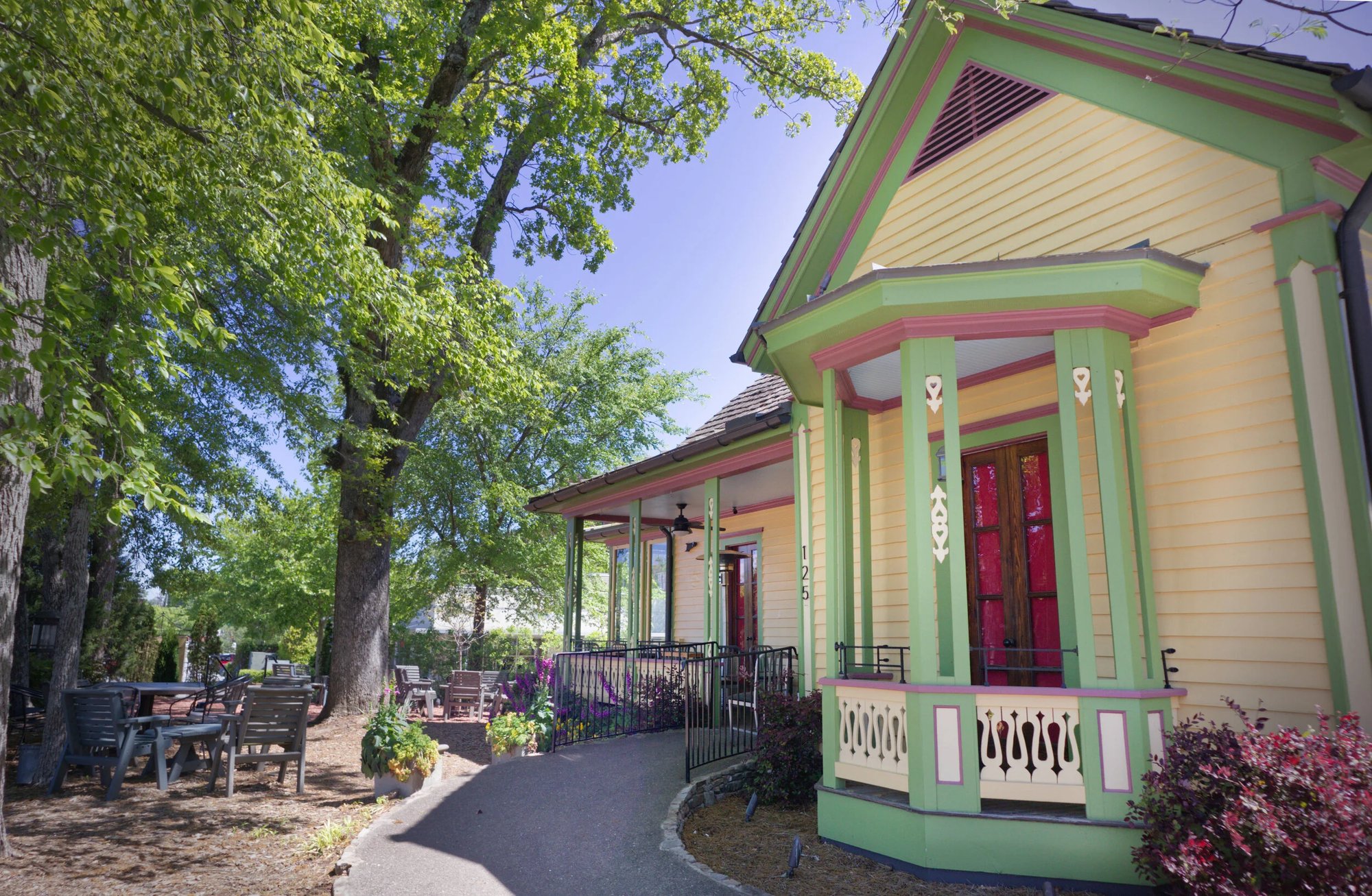 Century House restaurant in Woodstock, United States