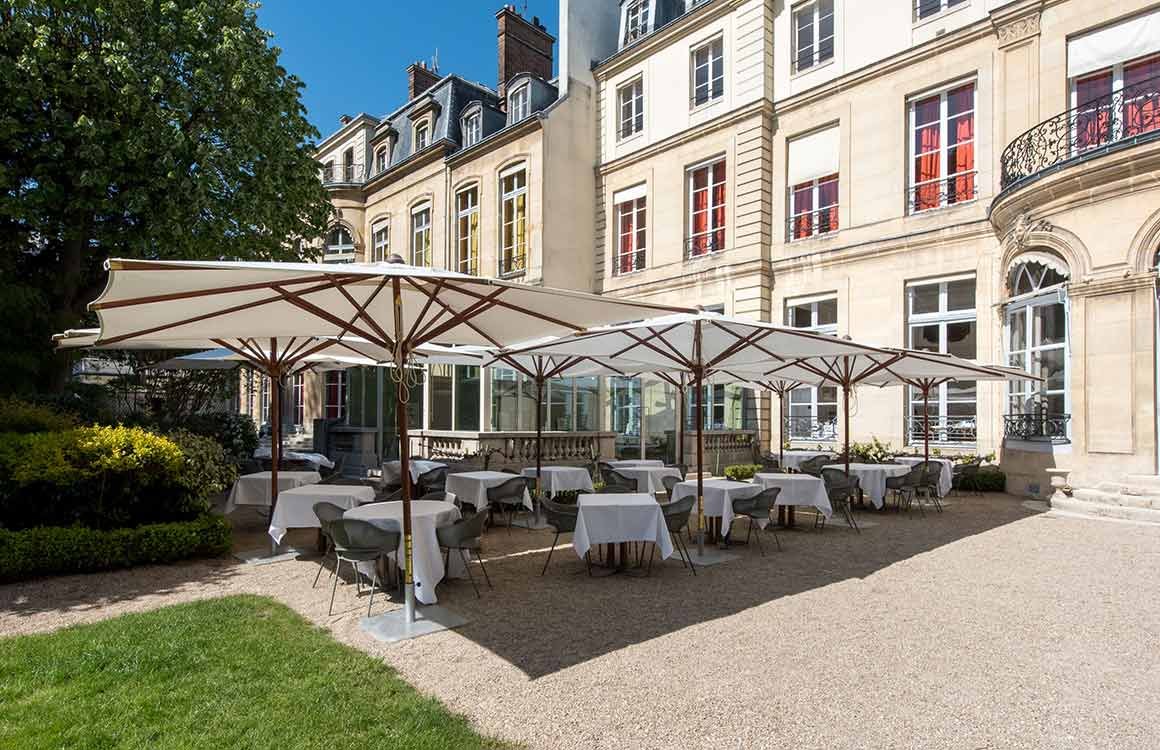 Maison de l'Amerique Latine, Restaurant in Paris