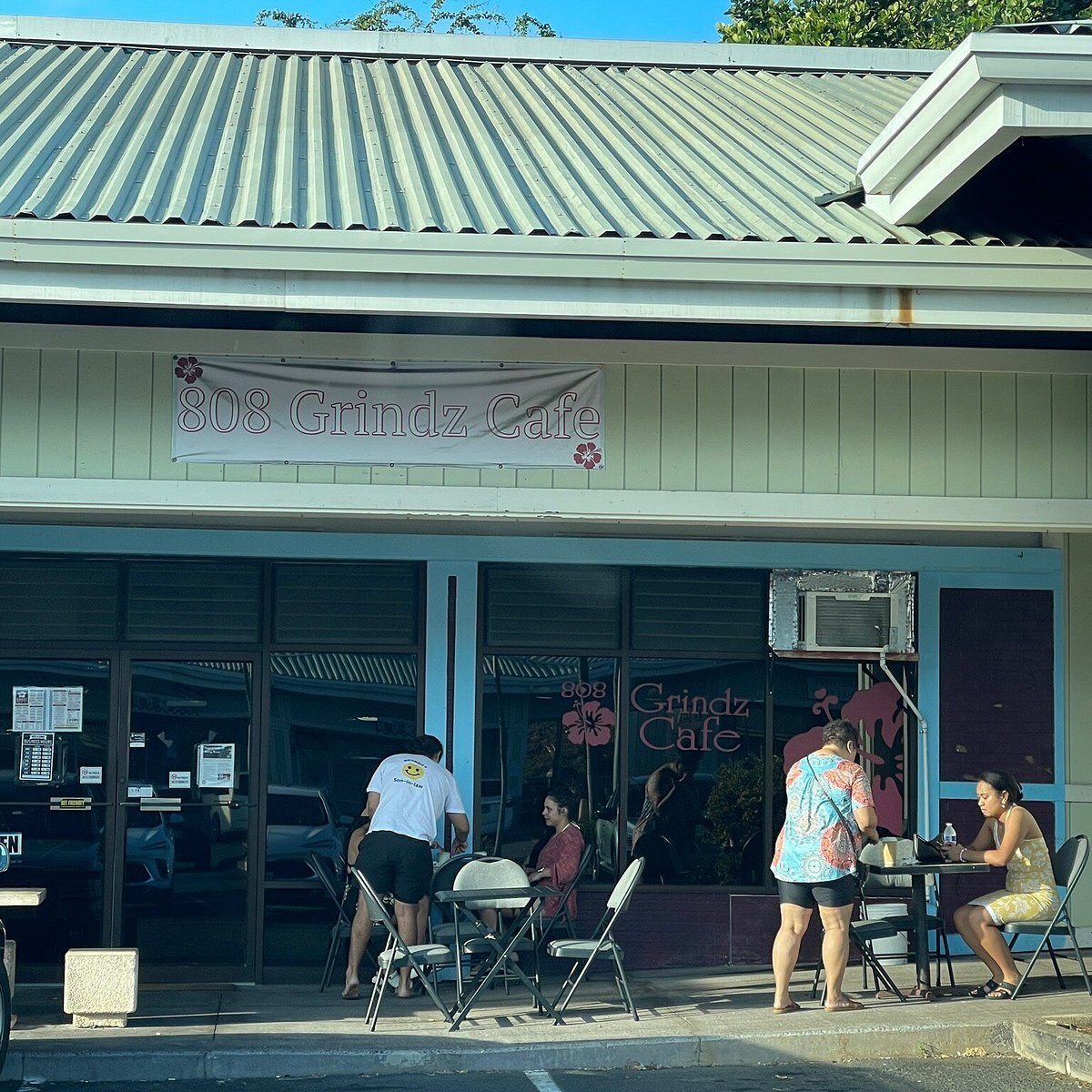808 Grindz Cafe