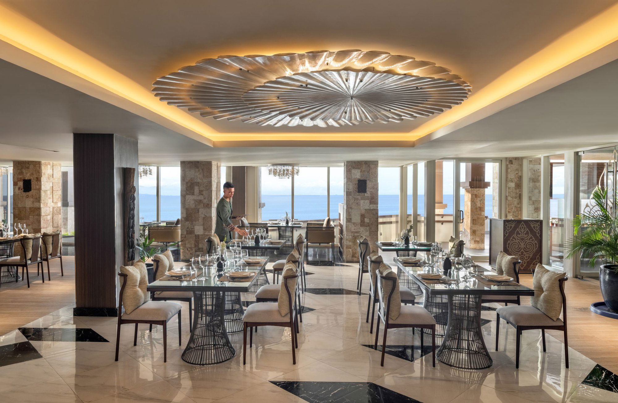 Benjarong Mactan, Restaurant in Cebu