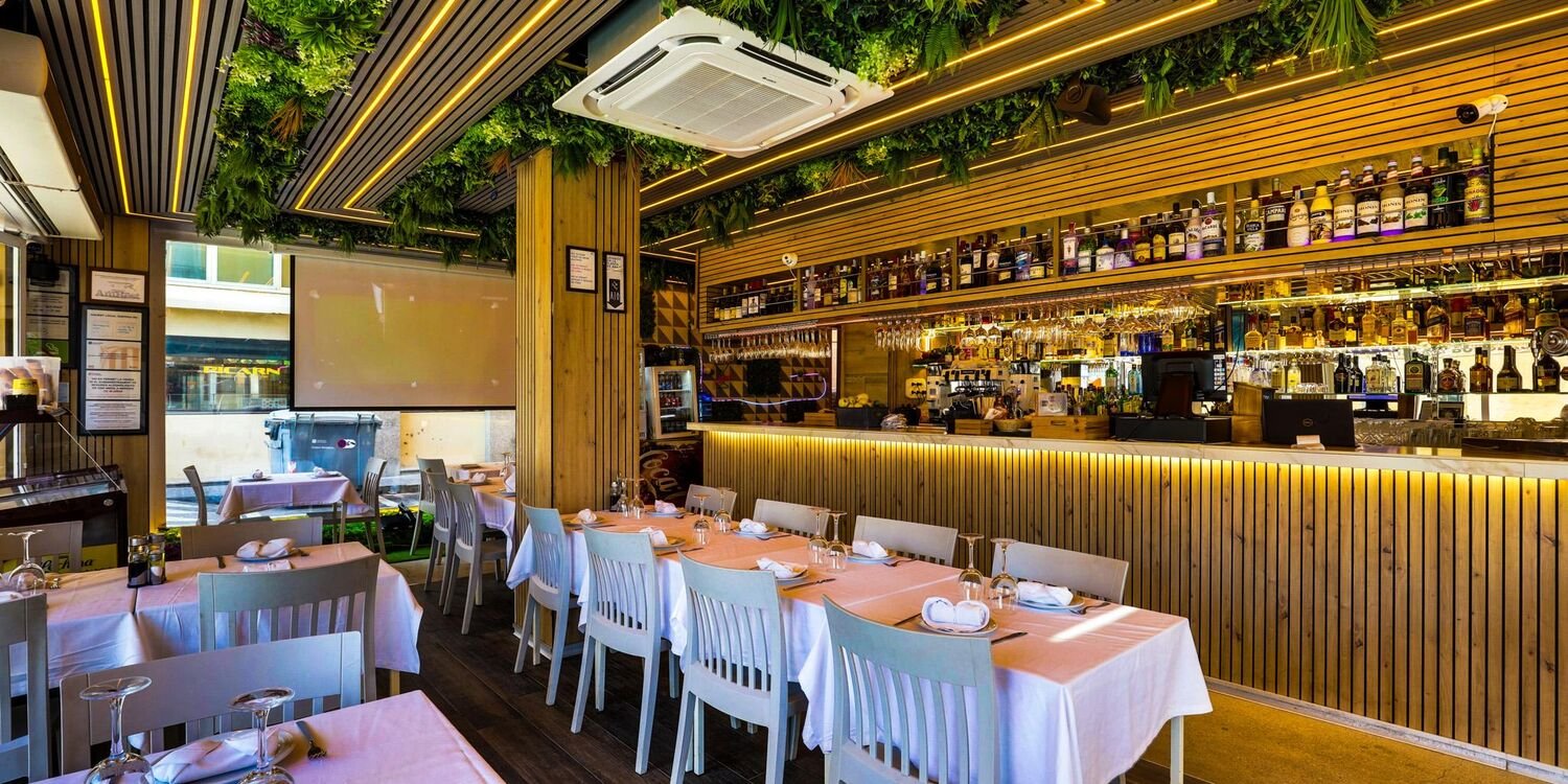 Tapas Y Mar, Restaurant in Barcelona