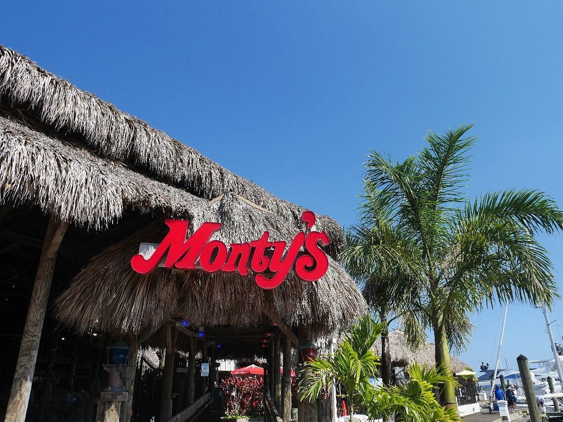 Monty's Stone Crab, Restaurant in Miami