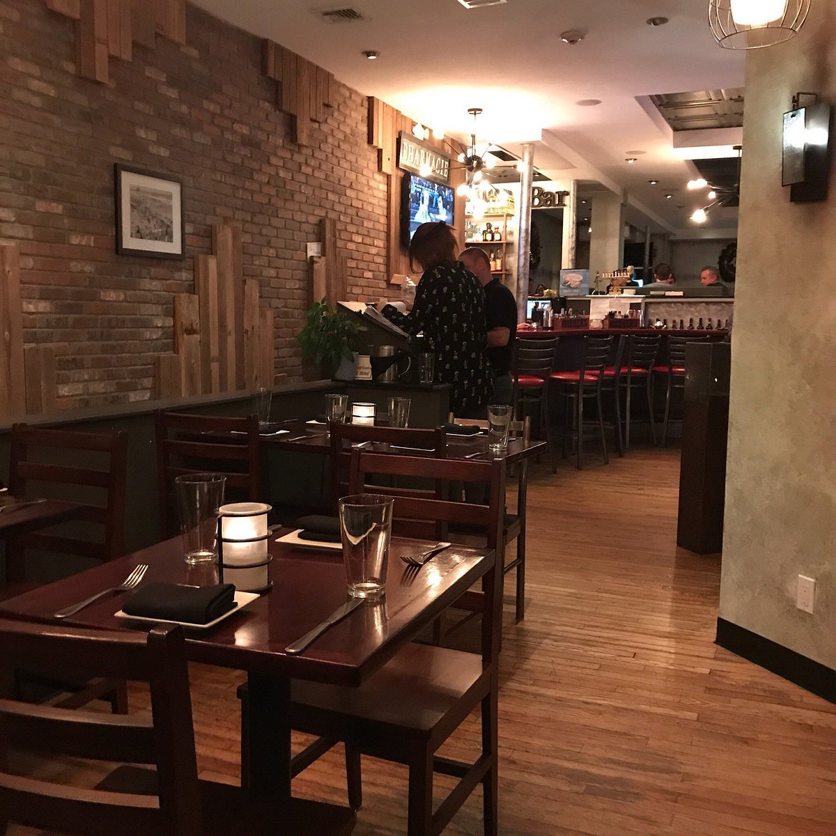 LB Social restaurant in Long Beach, United States