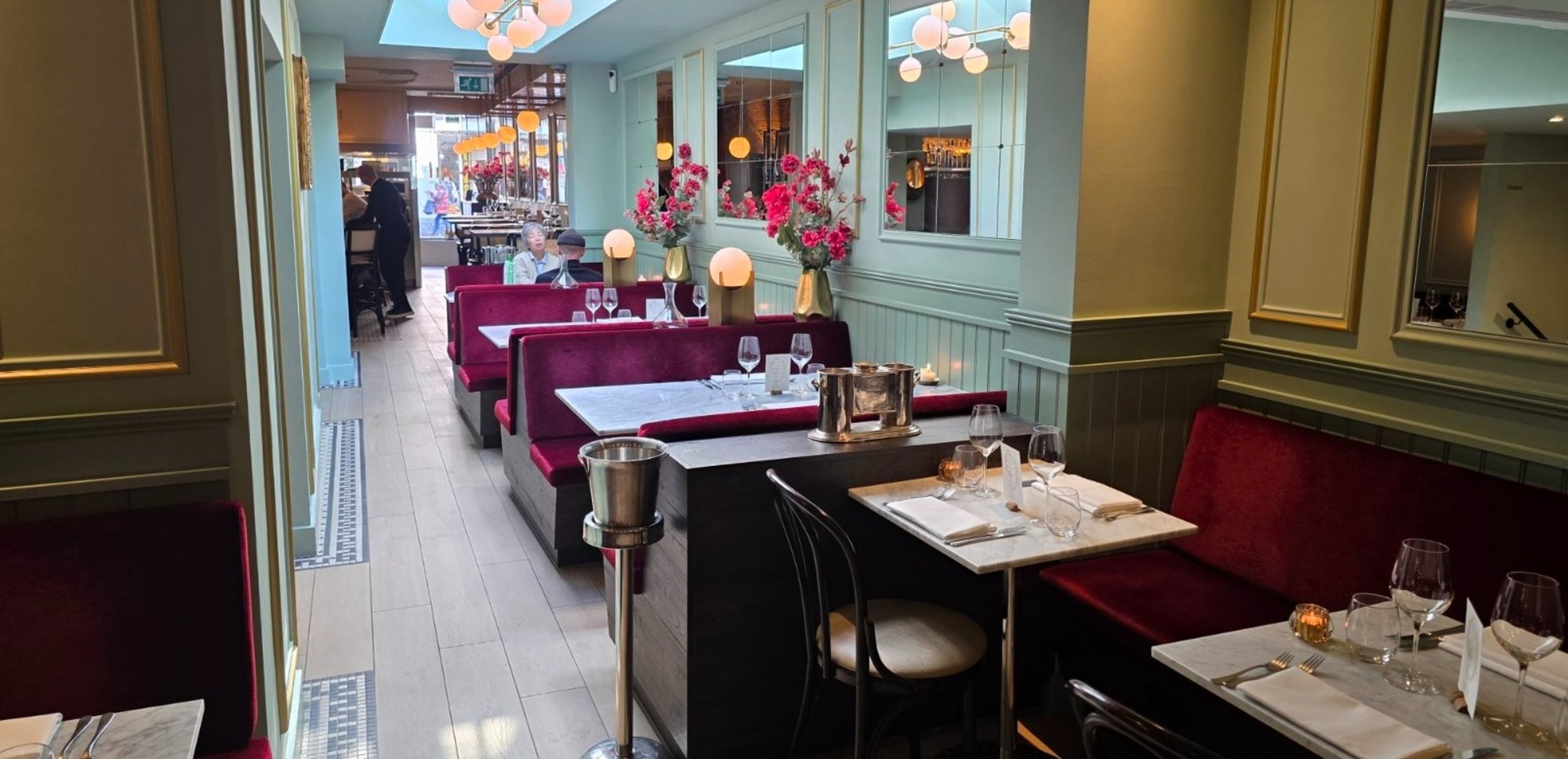 Bistrot Neuf, Restaurant in Amsterdam