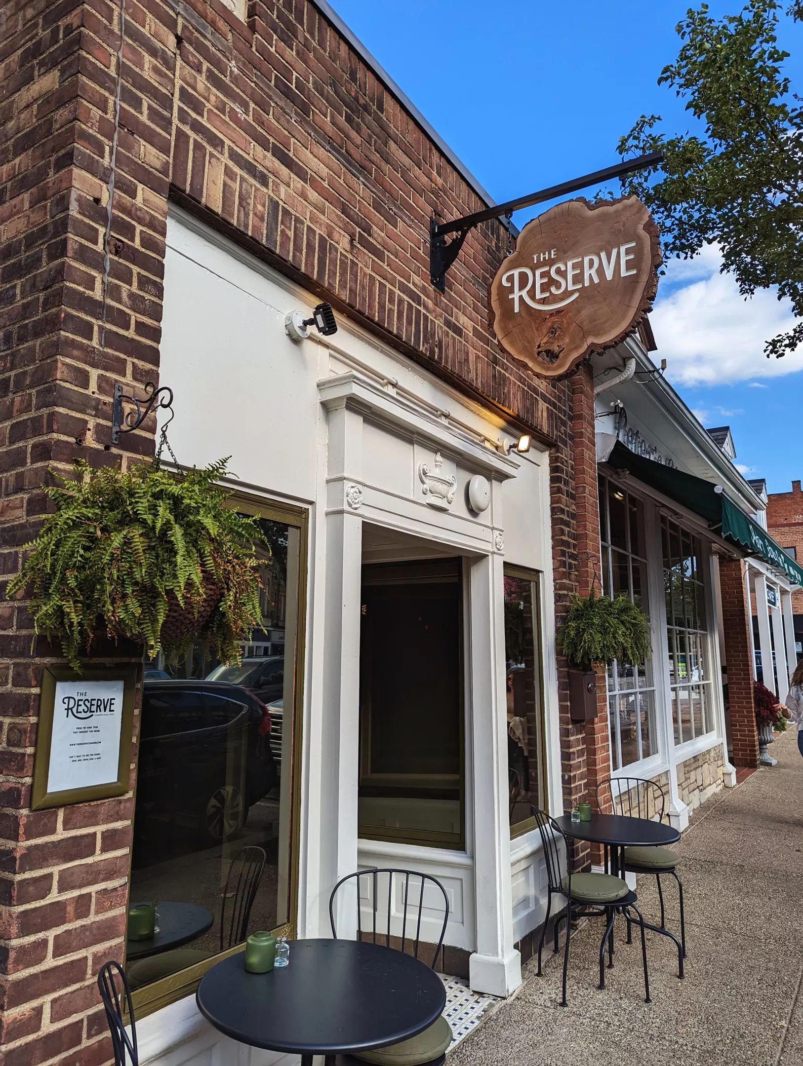 The Reserve restaurant in Chagrin Falls, United States