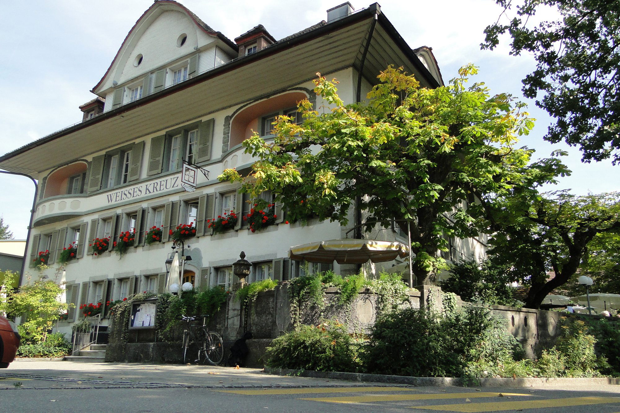 Kreuzstube Hotel Weisses Kreuz, Restaurant in Lyss