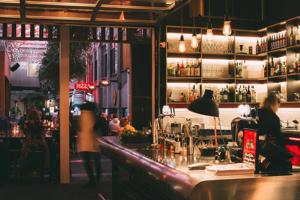 Snug Lounge restaurant in New Plymouth