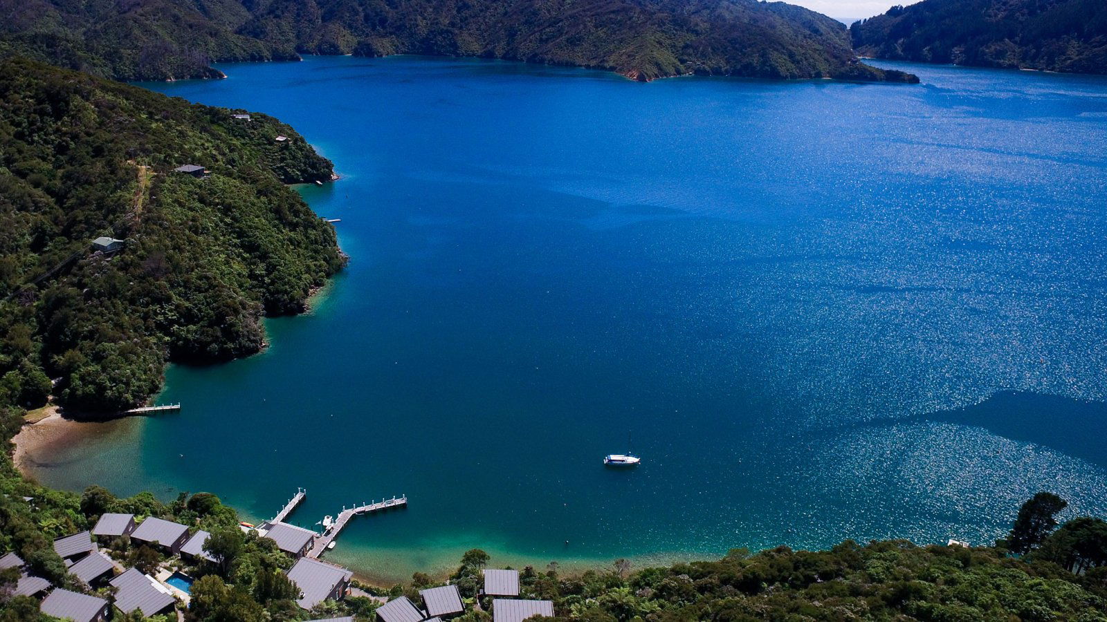 Kumatage Restaurant, Restaurant in Queen Charlotte Sound