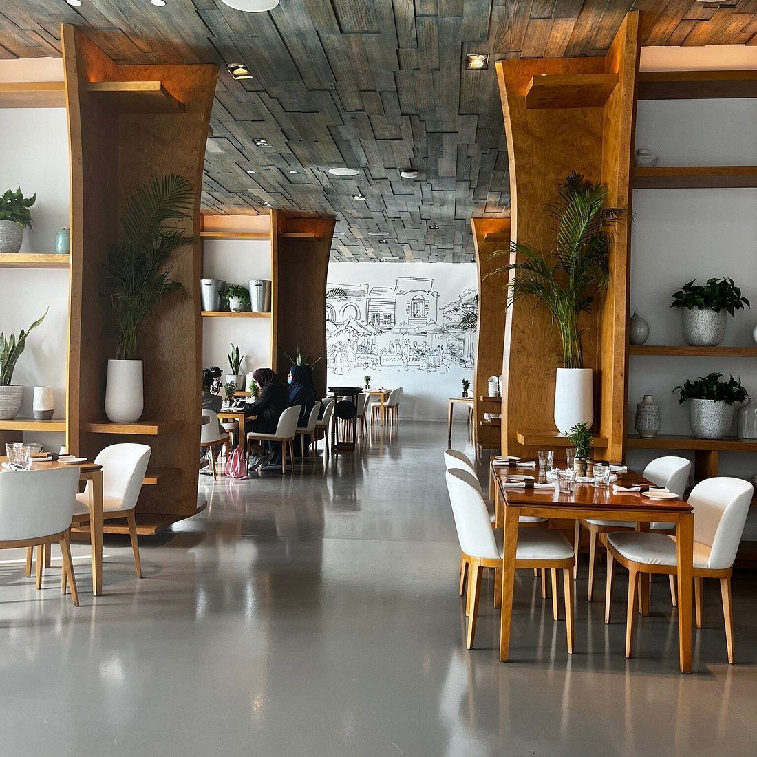 Café Nikki, Restaurant in Dubai