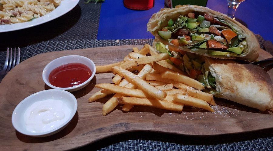 The Palm Grove restaurant in Wakaya Island