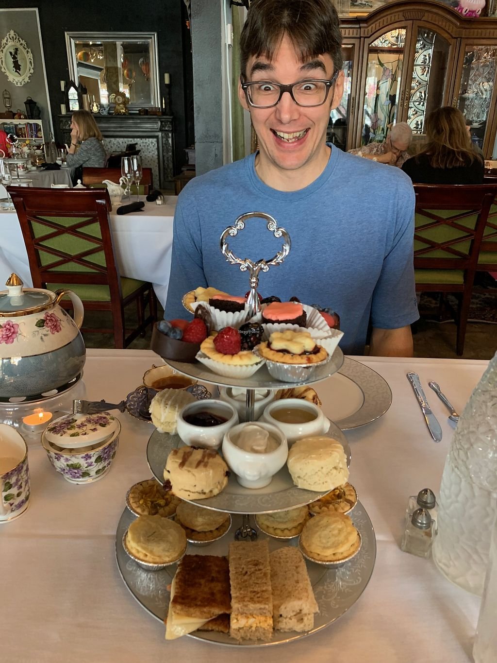 ClockWork Rose Tea Emporium restaurant in Beaverton, United States