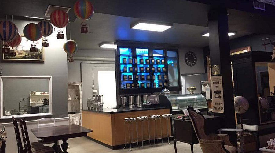 ClockWork Rose Tea Emporium, Restaurant in Beaverton