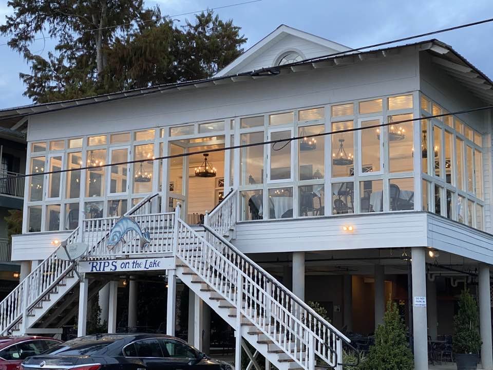 Rips On the Lake, Mandeville, United States