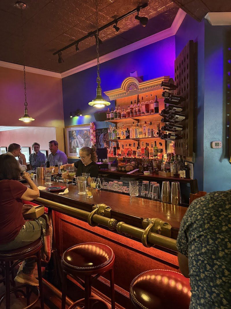 Revel Cafe & Bar, Restaurant in New Orleans