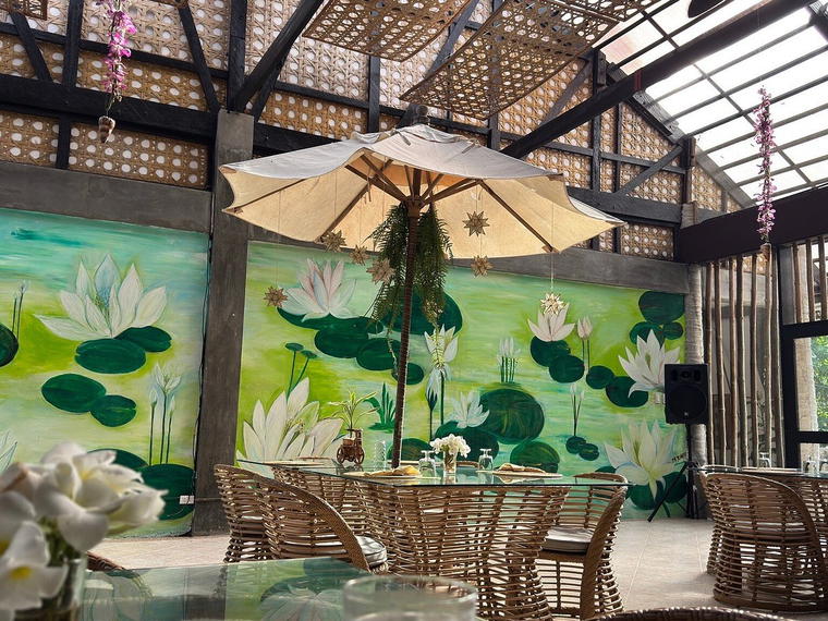 Clubhouse Restaurant, Agutaya, Philippines