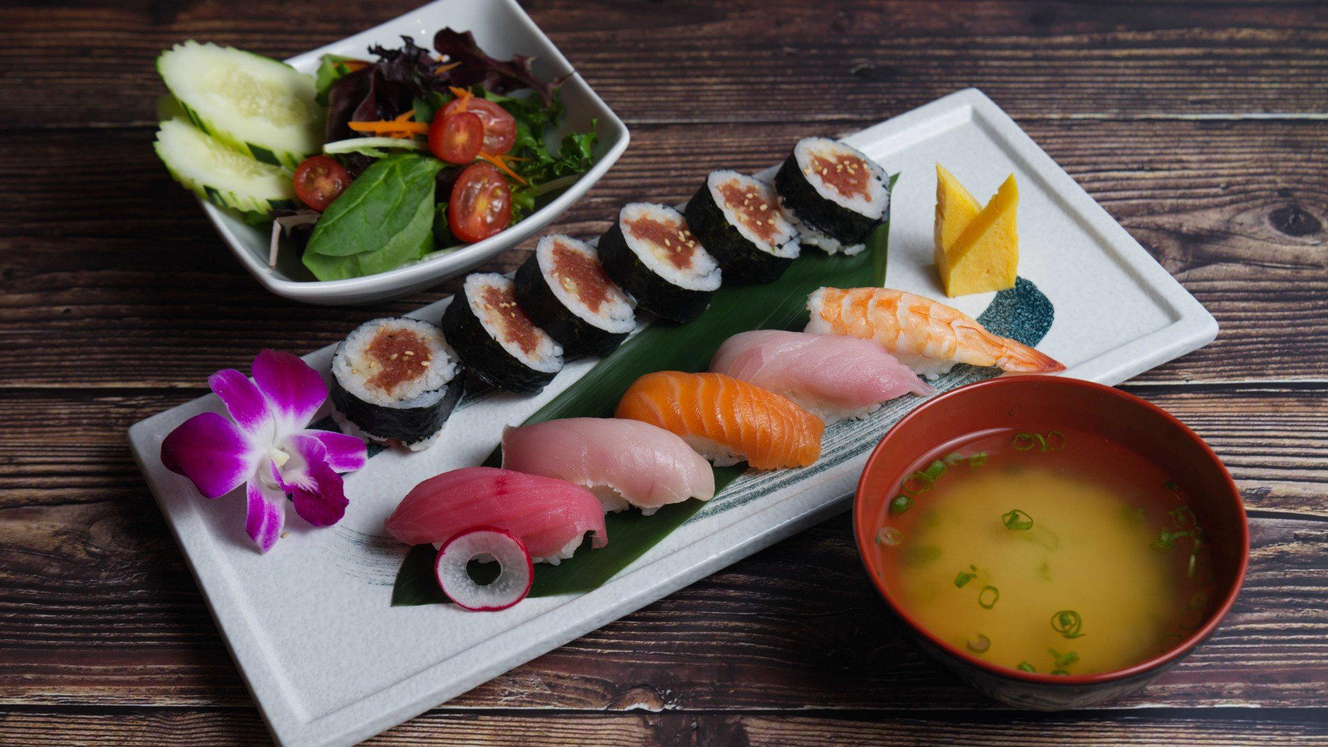 RIZE THAI SUSHI restaurant in Santa Monica, United States