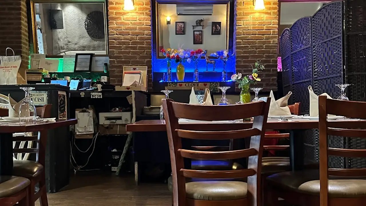 Clove Garden of India restaurant in Jersey City, United States
