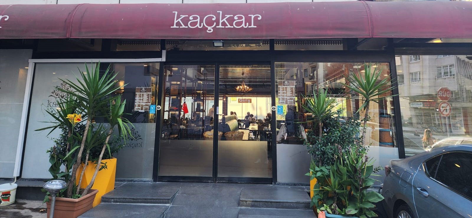 Kaçkar Yöresel Lezzetler, Restaurant in Istanbul