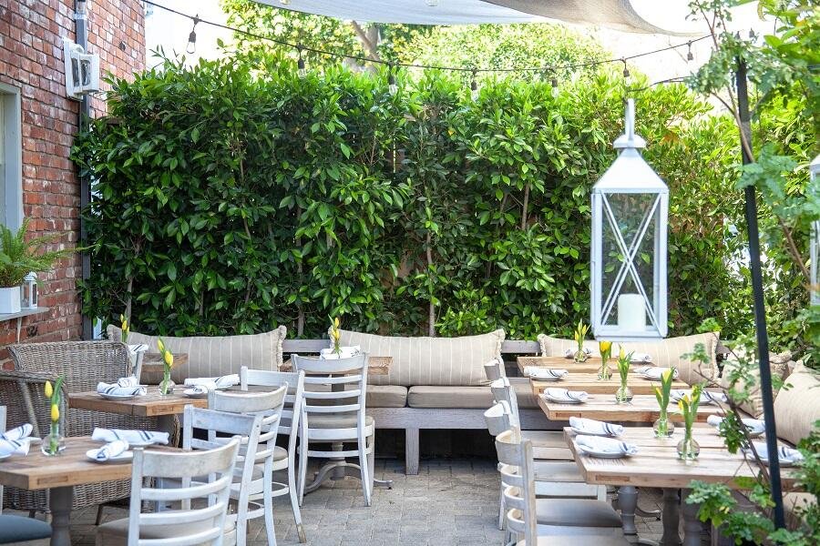 Cafe Amici restaurant in Beverly Hills, United States