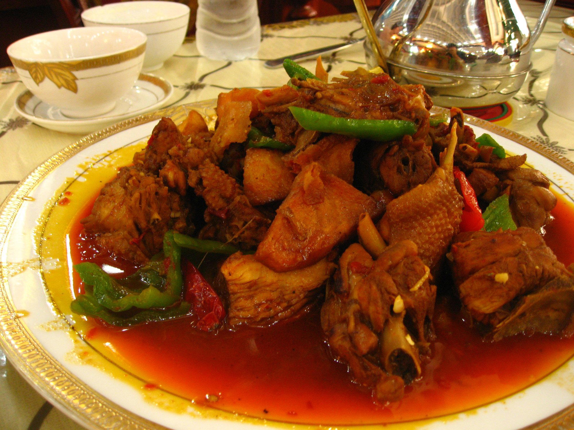 Meifu Dapanji (美福大盤雞) restaurant in Kashgar