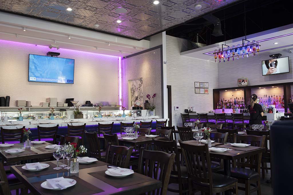 Yokohama Sushi & Asian Fusion, Restaurant in Commack