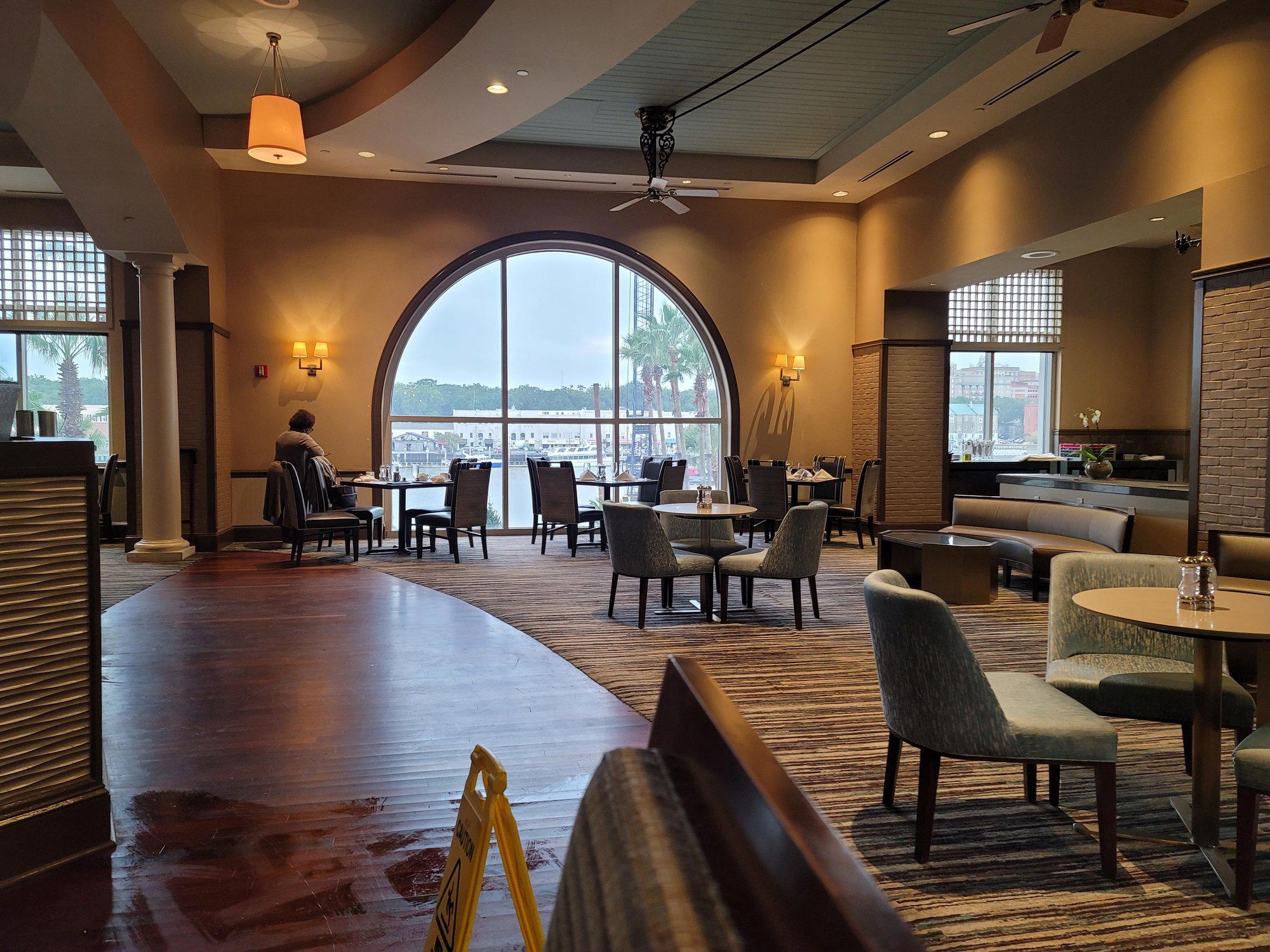 Aqua Star restaurant in Savannah