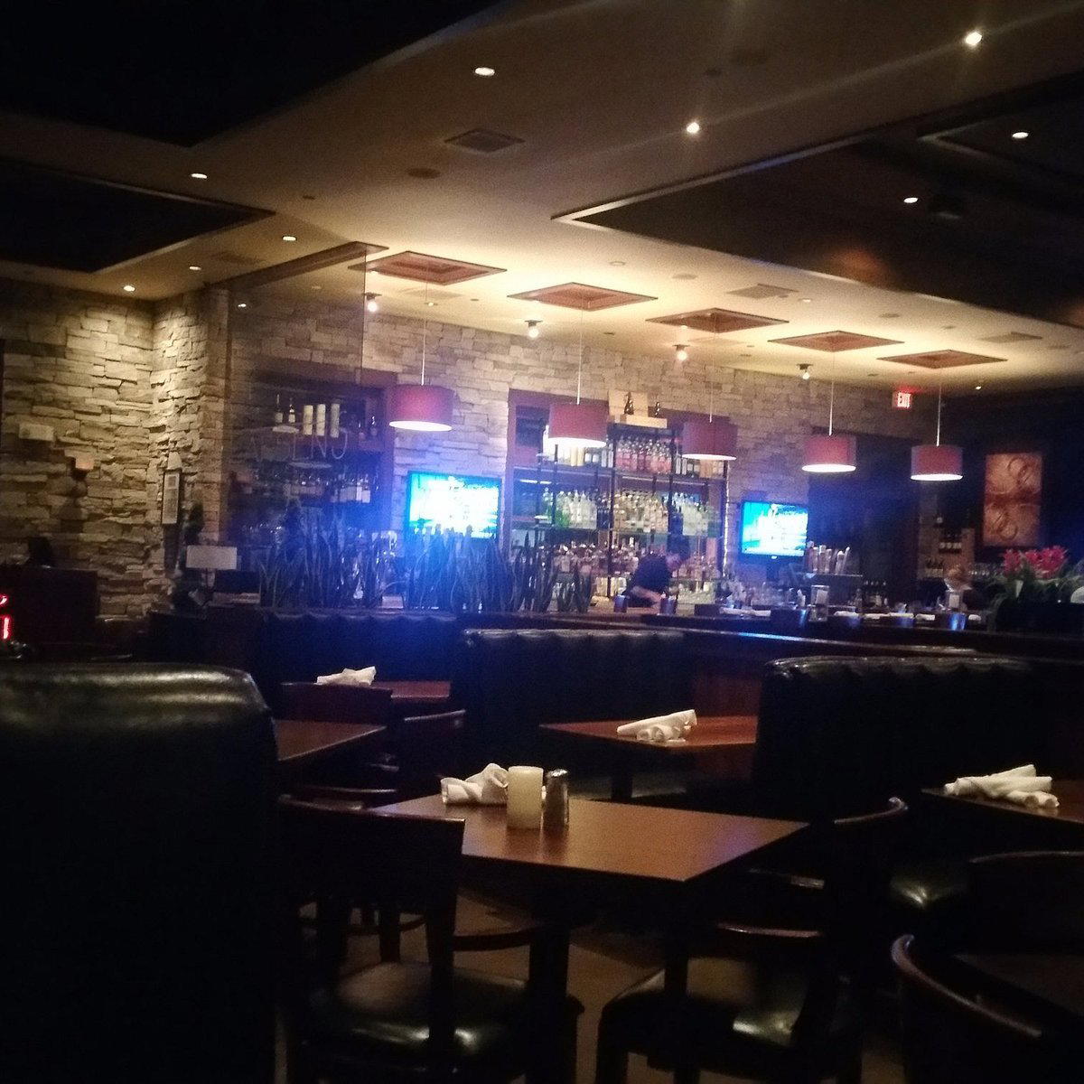 Larsen's Grill restaurant in Simi Valley, United States