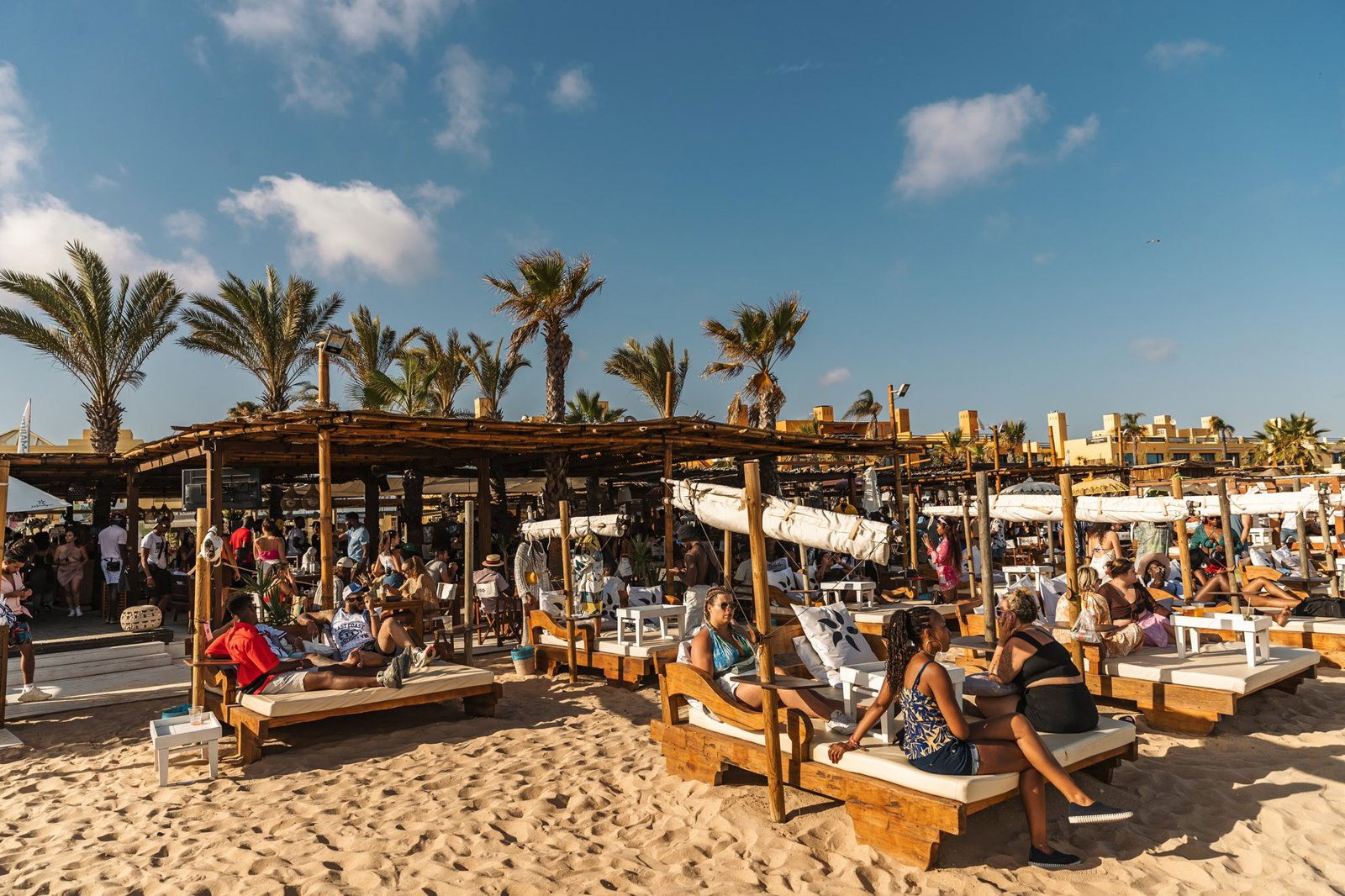 Mesari Beach, Restaurant in Bali