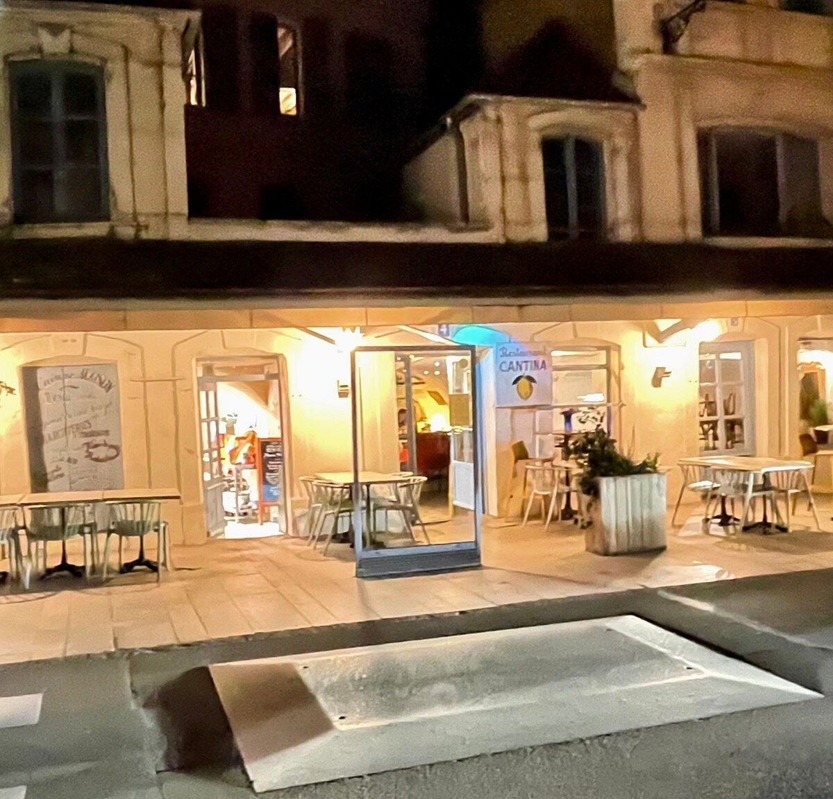 Cantinallegra restaurant in Auxerre, France
