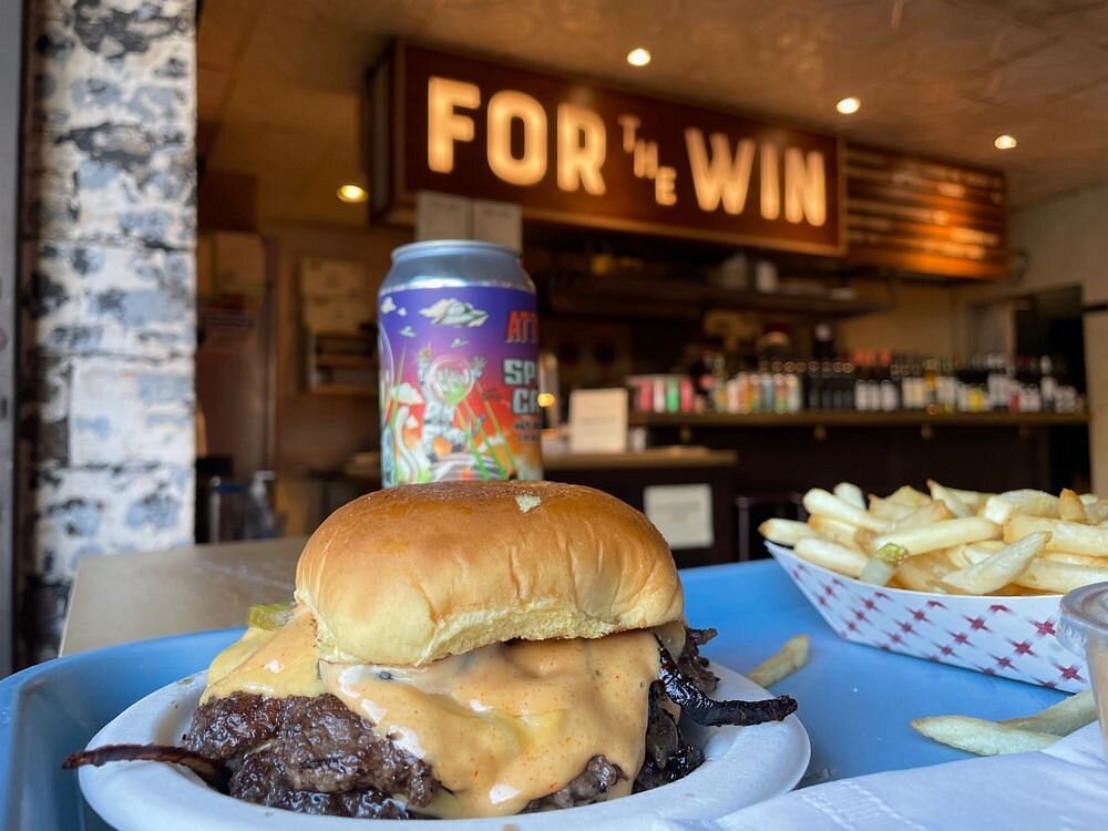 For The Win, Restaurant in Los Angeles