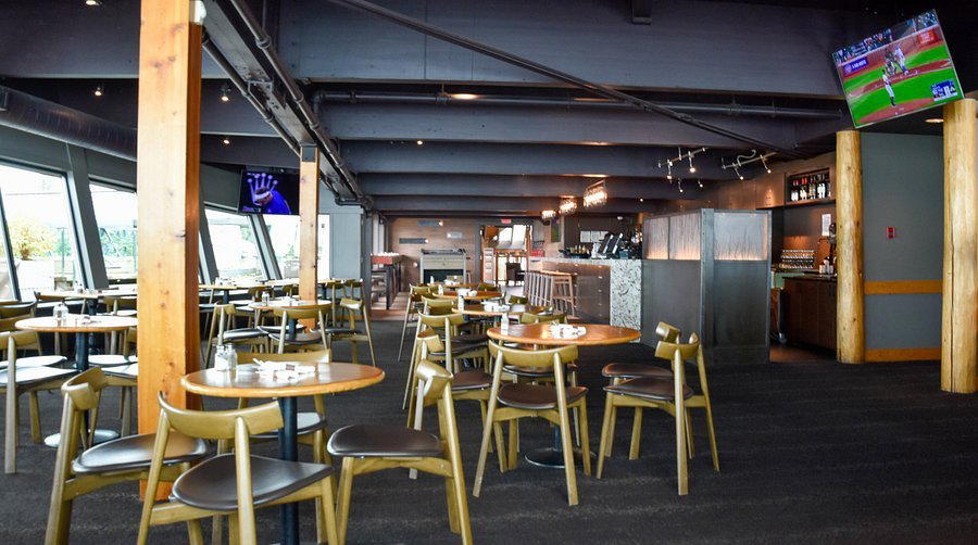 Altitudes Bistro restaurant in North Vancouver
