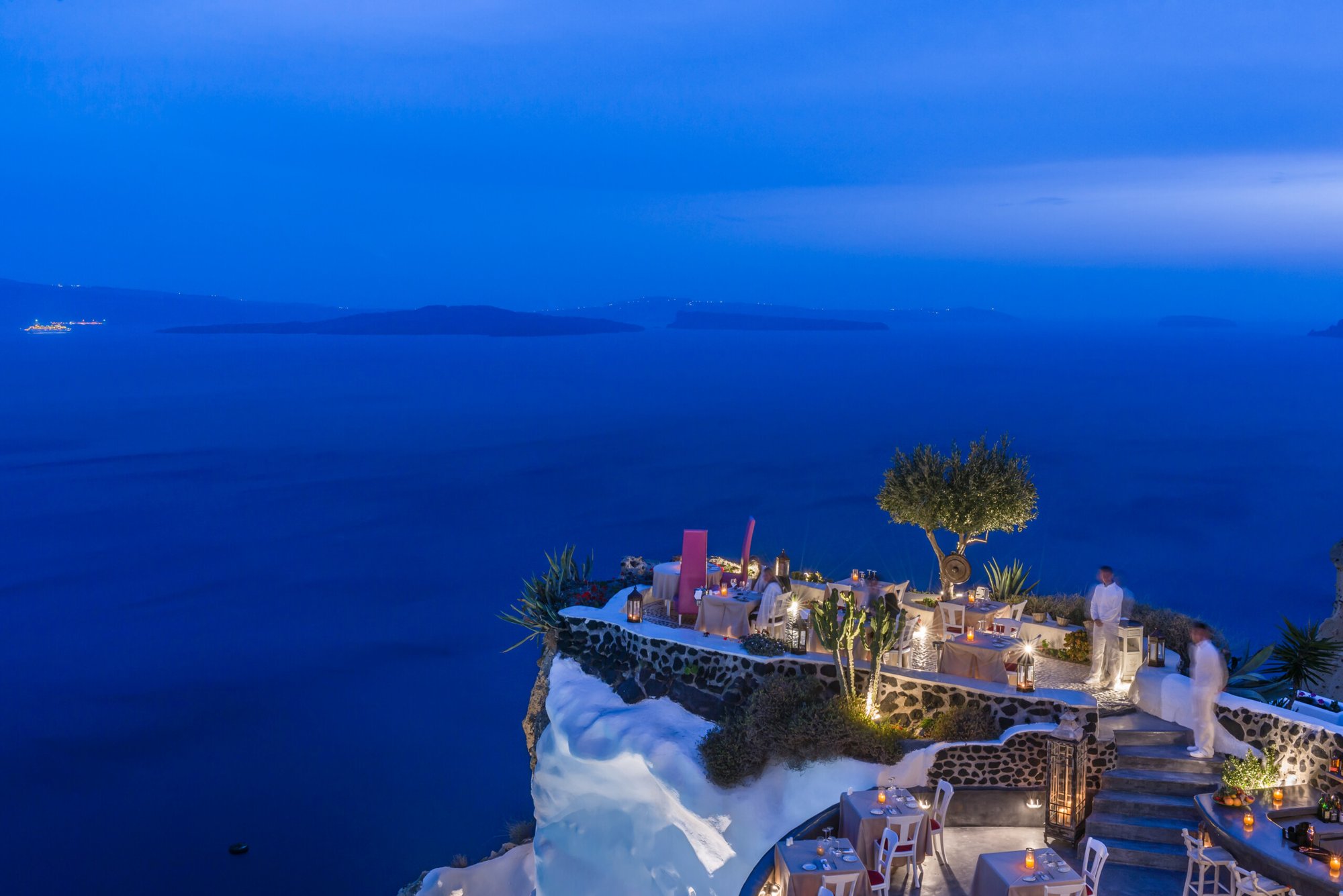 Lycabettus restaurant in Oia, Greece