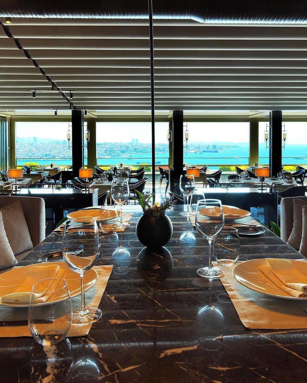 IZAKA TERRACE, Beyoglu, Turkey