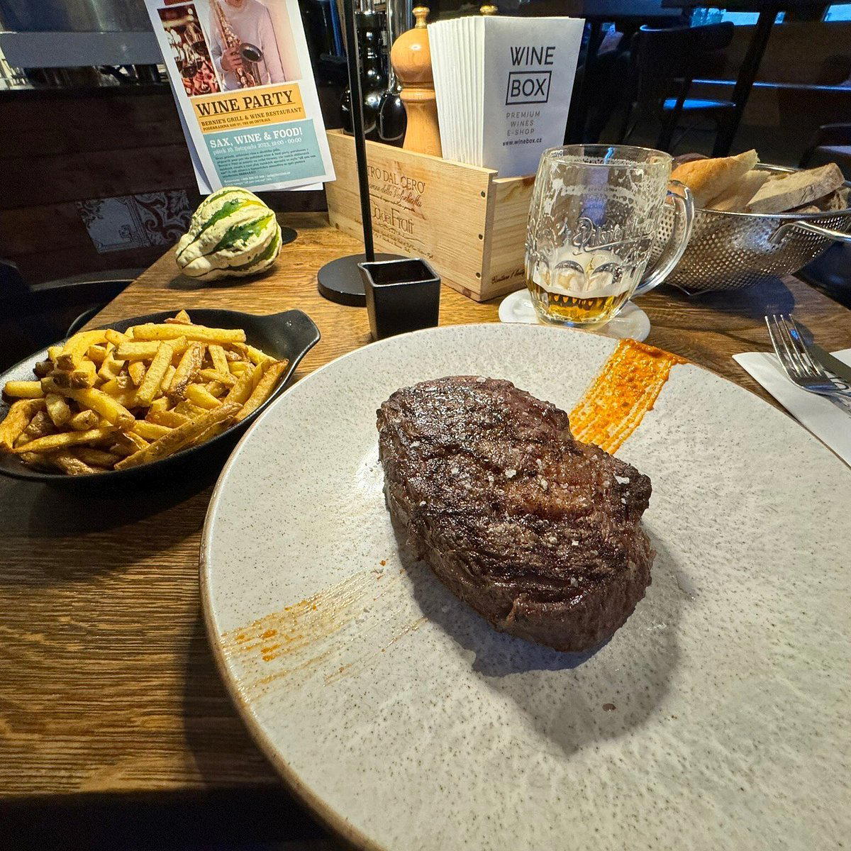 BERNIES GRILL & WINE RESTAURANT restaurant in Ostrava