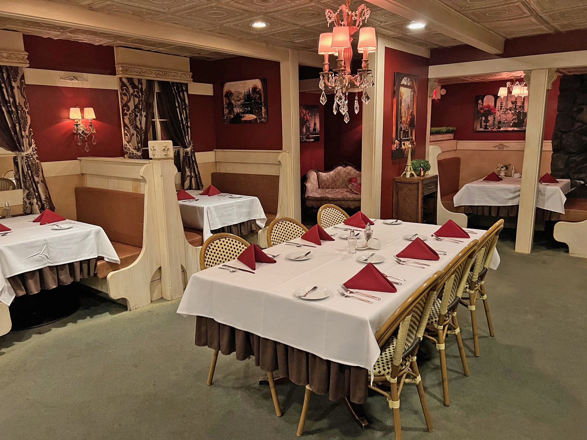 La Bourgogne restaurant in Kailua Kona, United States