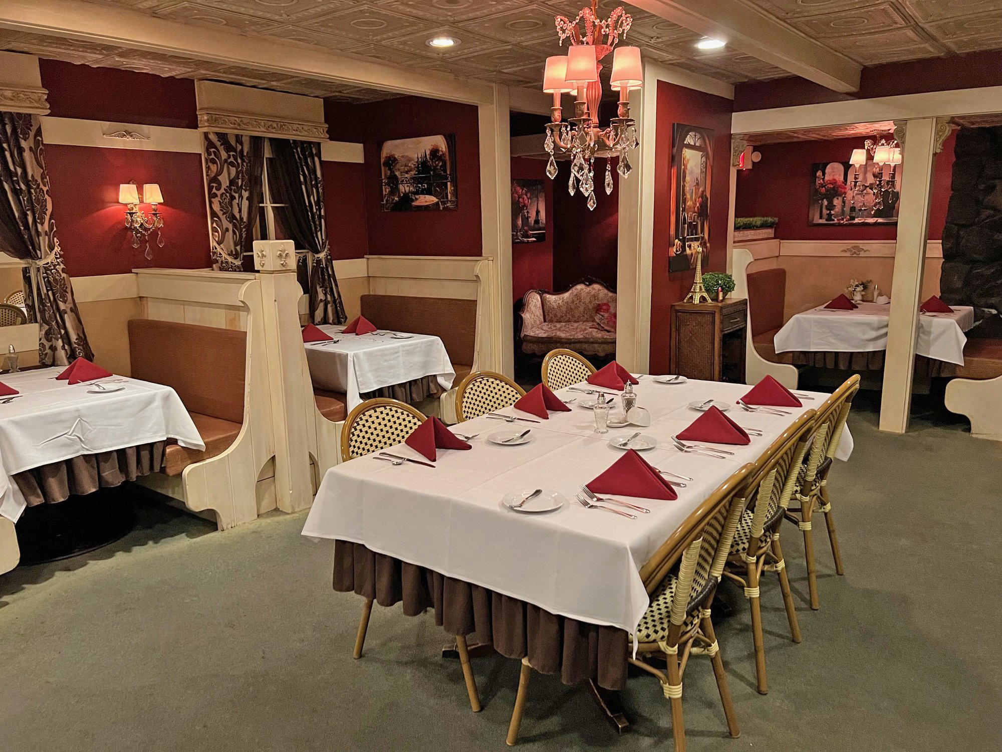 La Bourgogne restaurant in Kailua Kona