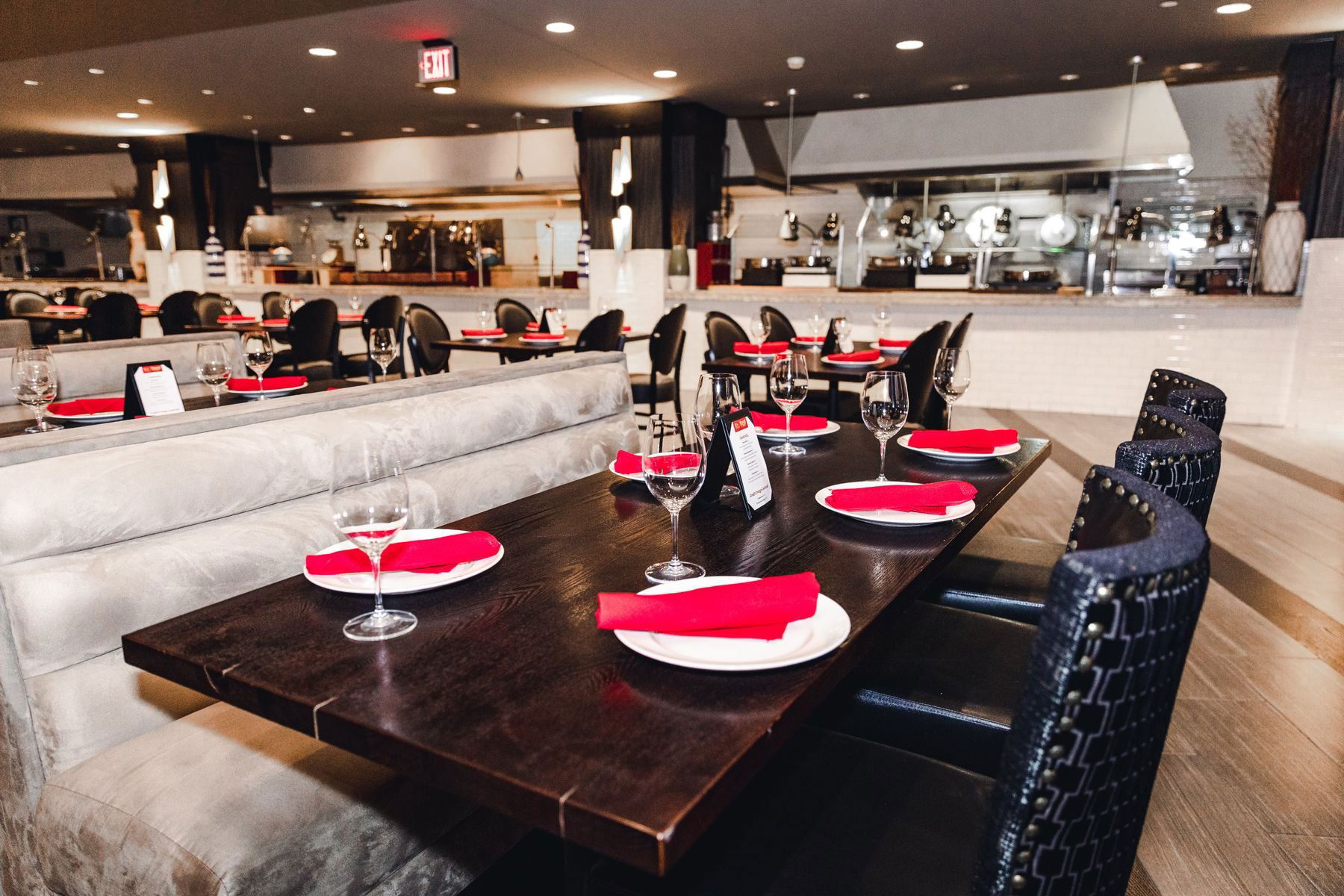 Sire Spirits Diner Club, Restaurant in Houston