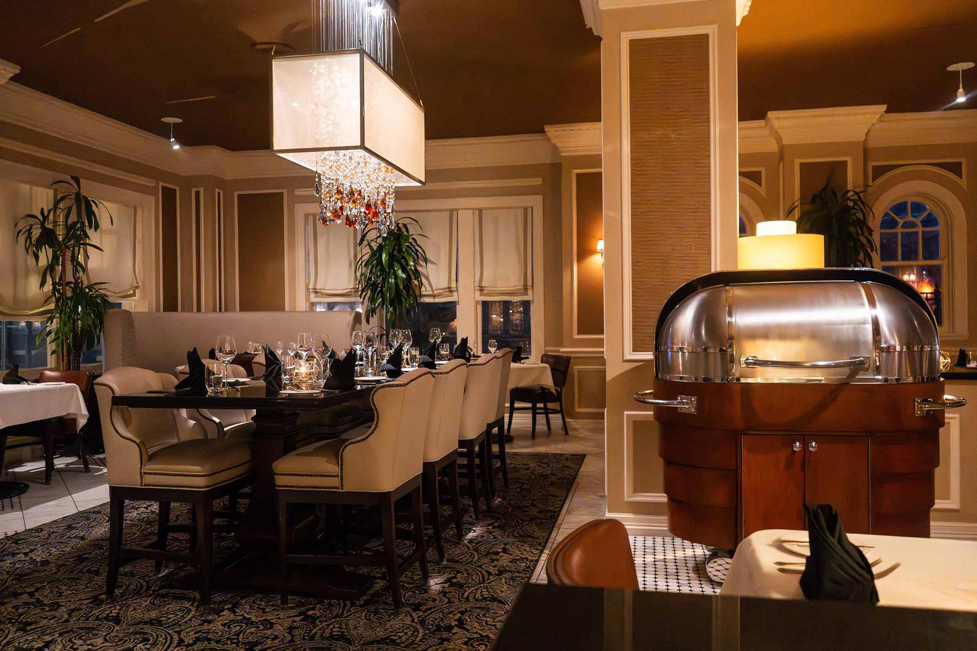 The Landmark Prime Rib restaurant in Dallas, United States