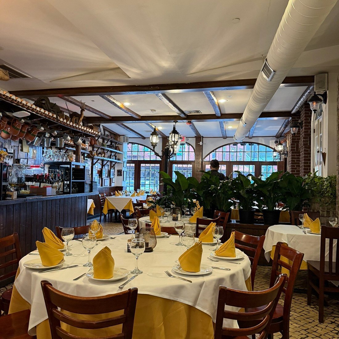 Sol-Mar Restaurant, Newark, United States