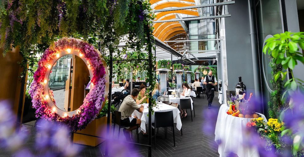Glowbal, Restaurant in Vancouver